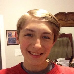 Meet your Posher, Dillon